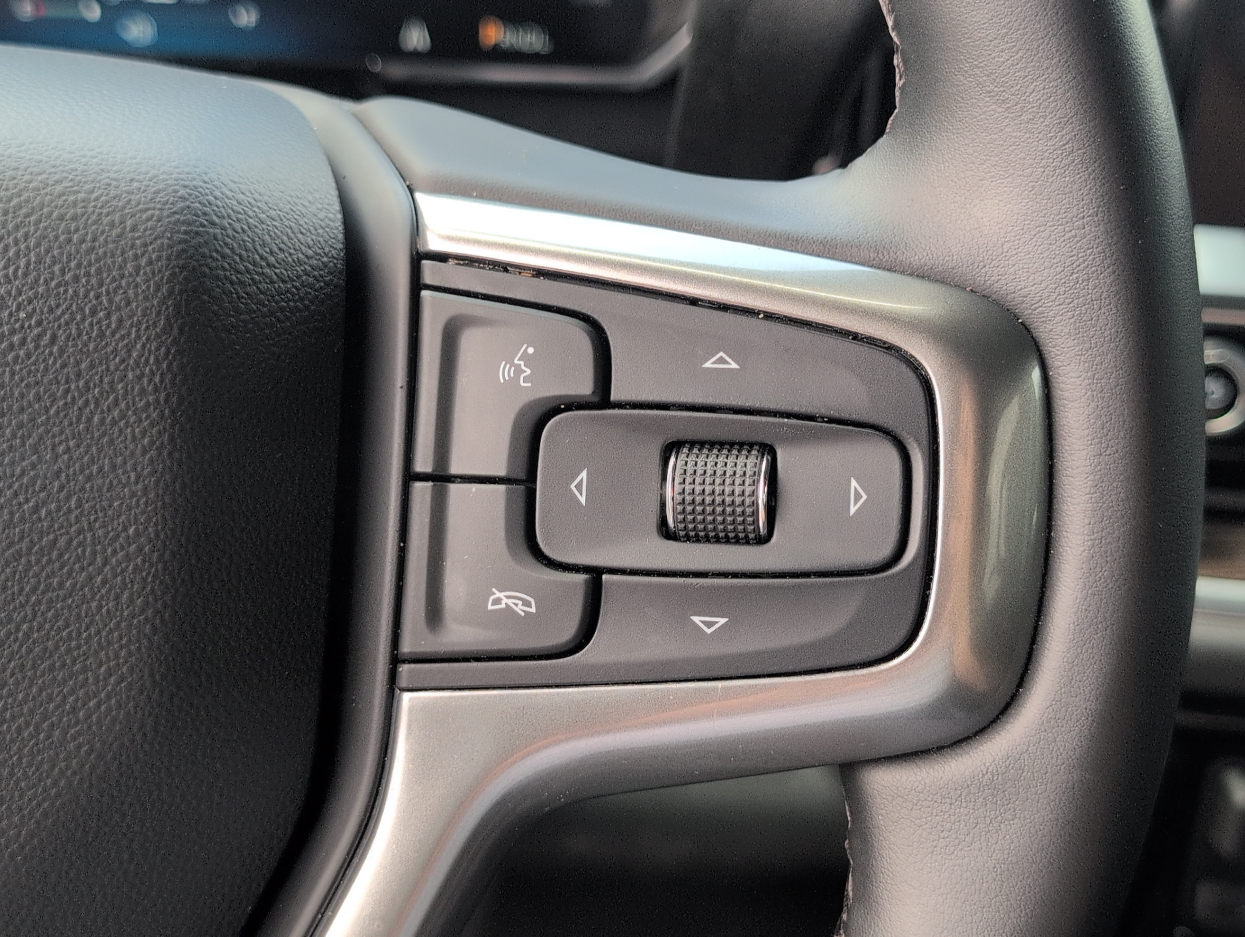 Used 2026 Chevrolet Silverado 1500 RST RWD image 24