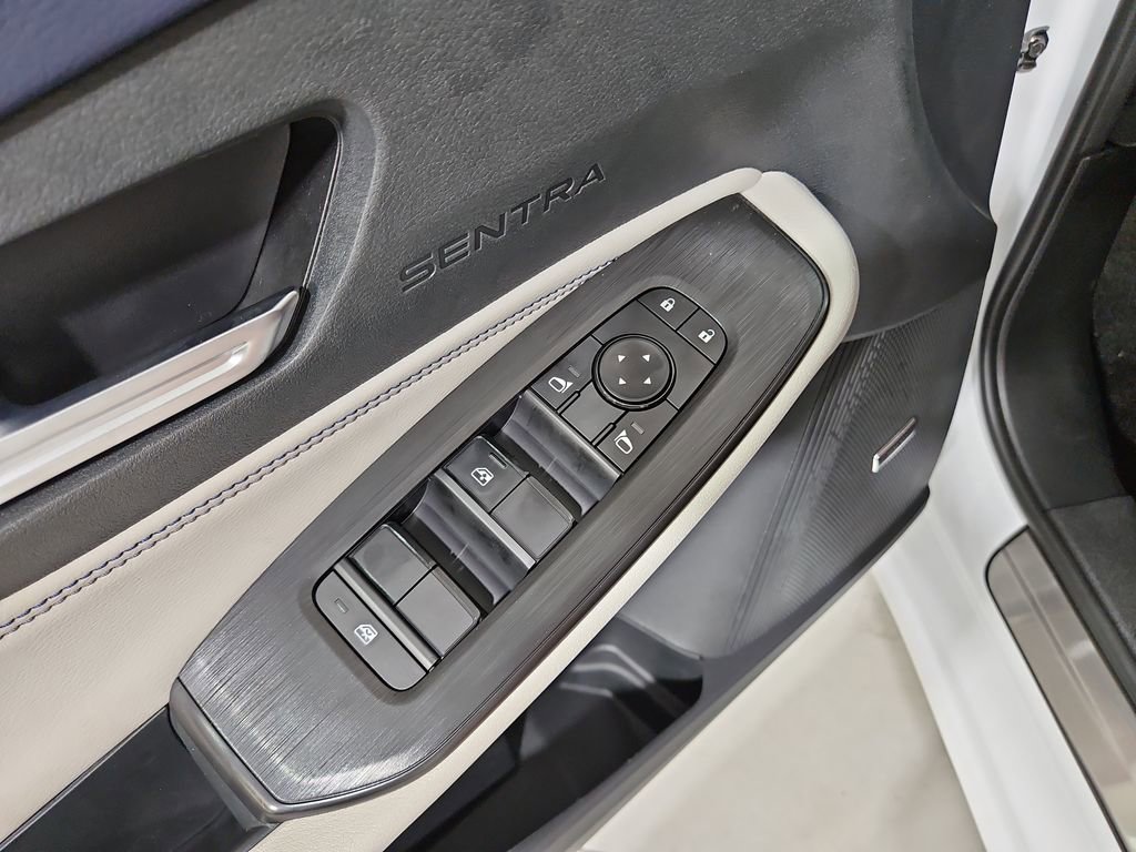 New 2026 Nissan Sentra SL FWD image 11