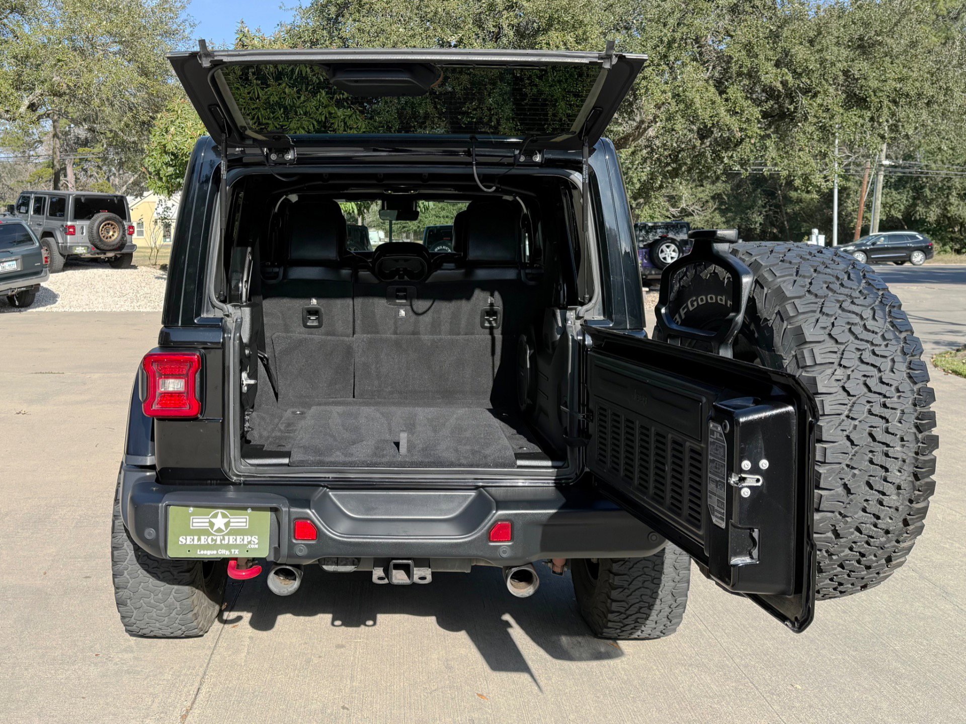 Used 2019 Jeep Wrangler Unlimited Rubicon image 15