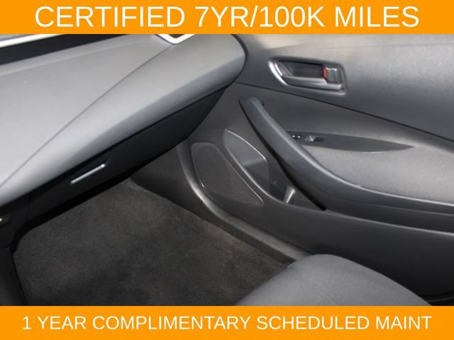 Used 2025 Toyota Corolla LE FWD image 14