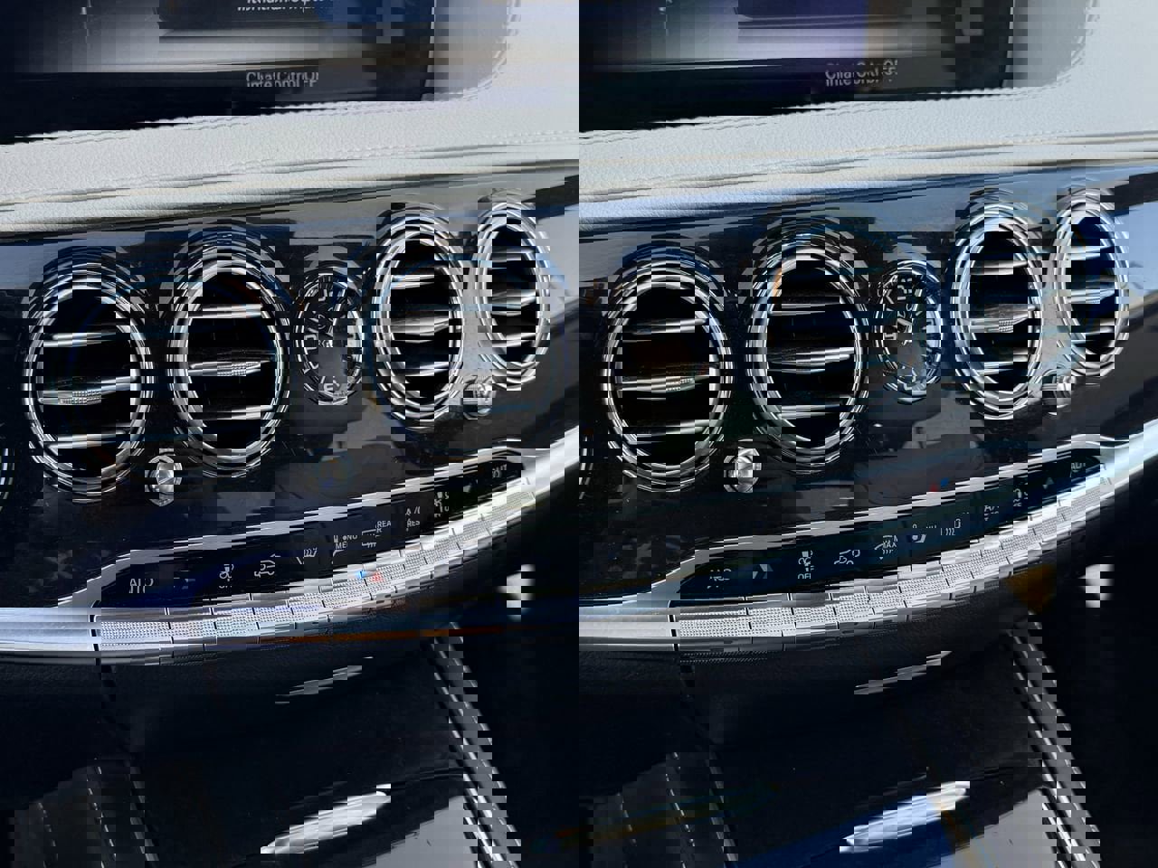 Used 2020 Mercedes-Benz S 450 4MATIC Sedan image 17