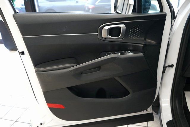 Used 2022 Kia Sorento S image 24