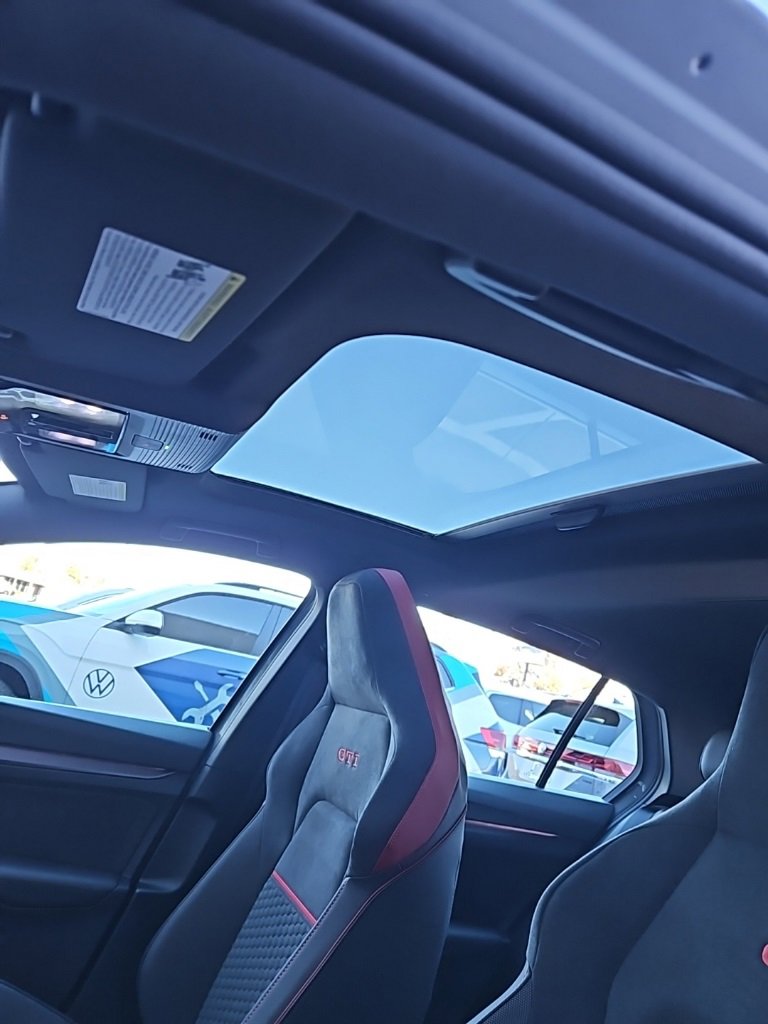 New 2026 Volkswagen GTI SE image 28