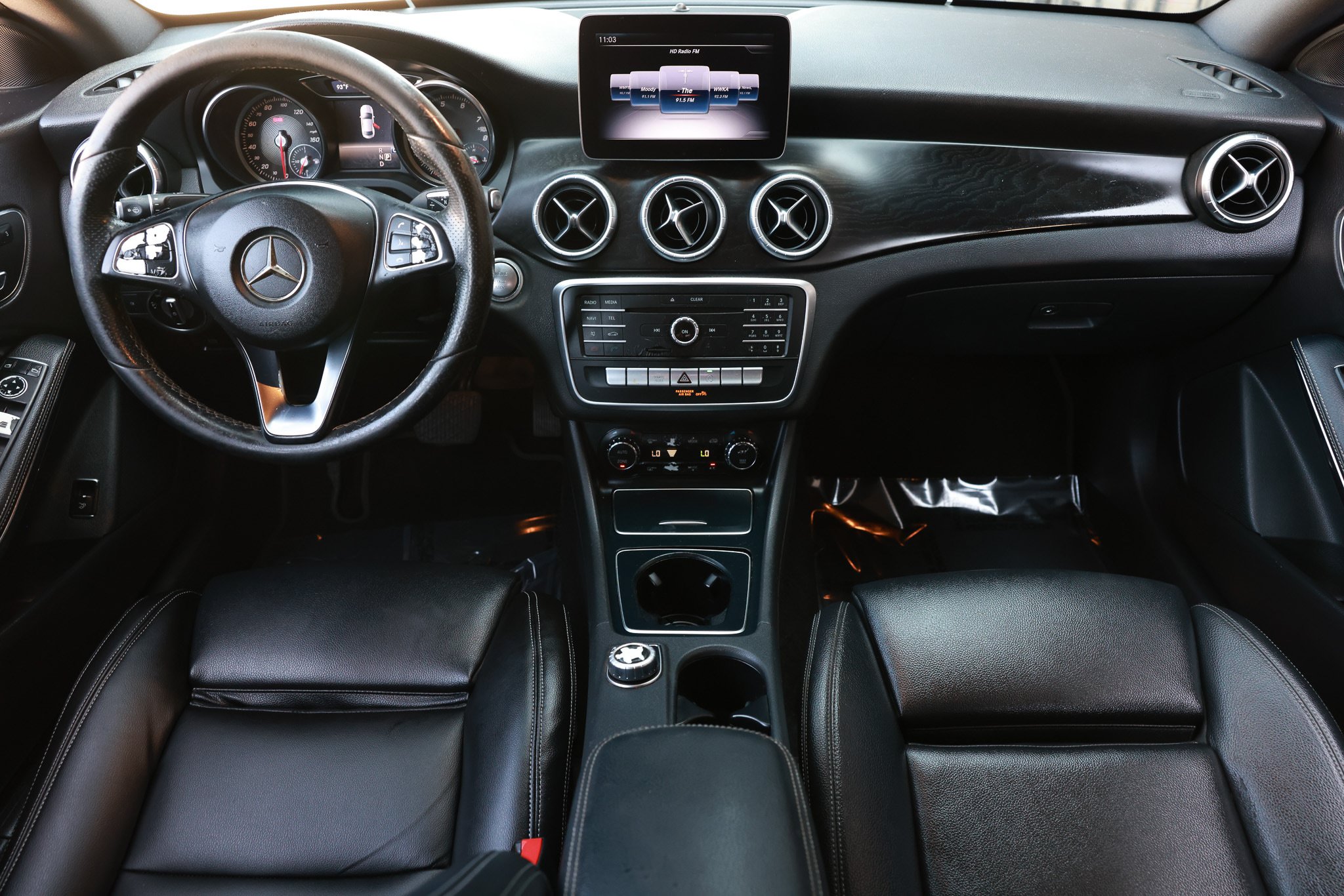 Used 2018 Mercedes-Benz CLA 250 w/ AMG Line Exterior image 24