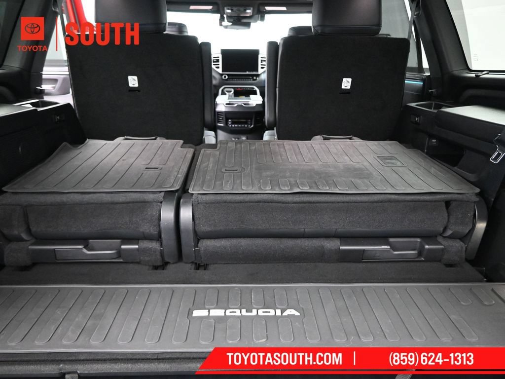 Used 2023 Toyota Sequoia Platinum AWD/4WD image 26