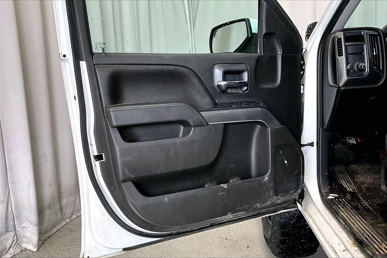 Used 2016 Chevrolet Silverado 1500 LT w/ All Star Edition image 20