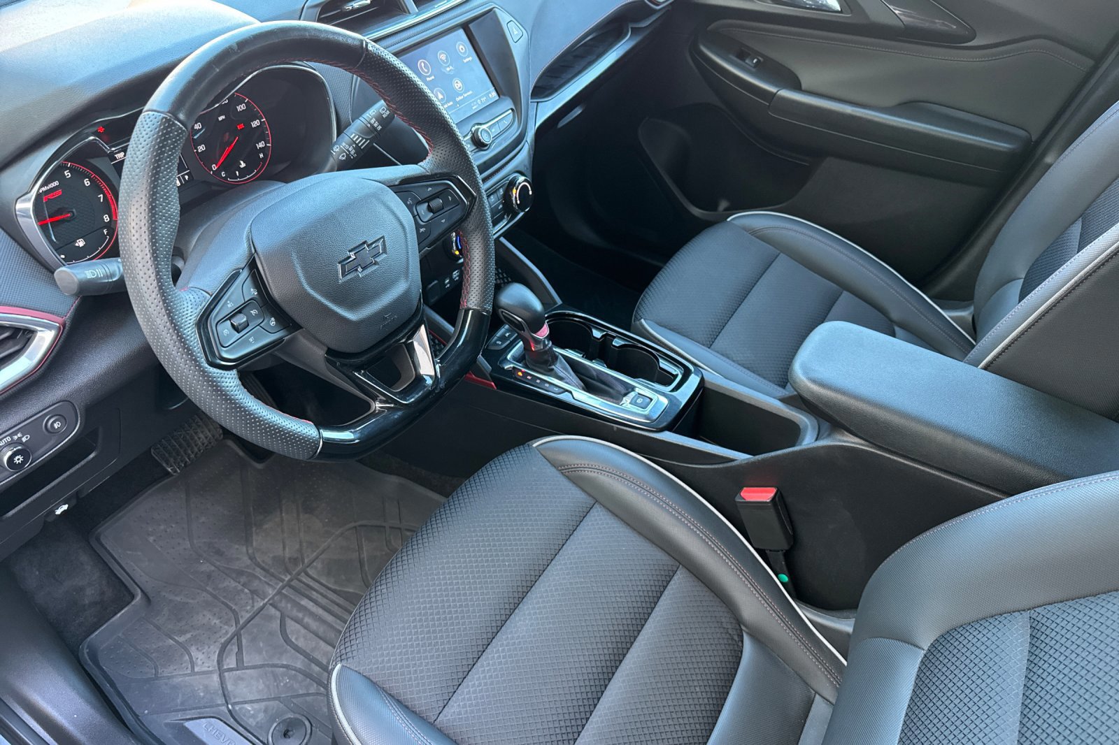 Used 2023 Chevrolet TrailBlazer RS image 7