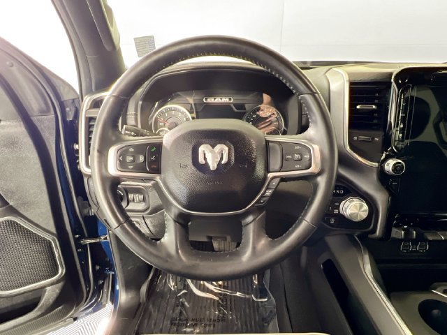 Used 2023 RAM 1500 Laramie AWD/4WD image 10
