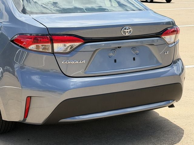 Used 2022 Toyota Corolla LE FWD image 6
