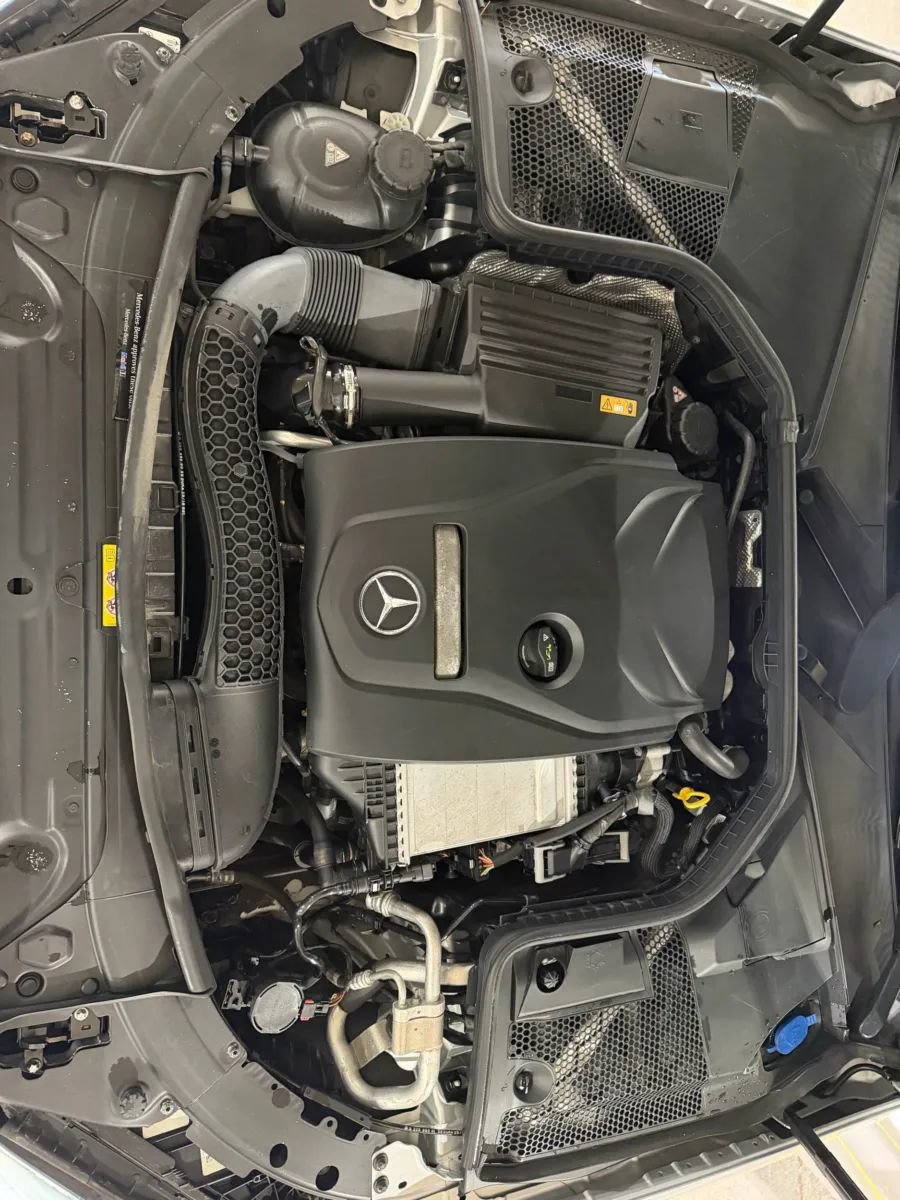 Used 2017 Mercedes-Benz C 300 4MATIC Sedan image 20