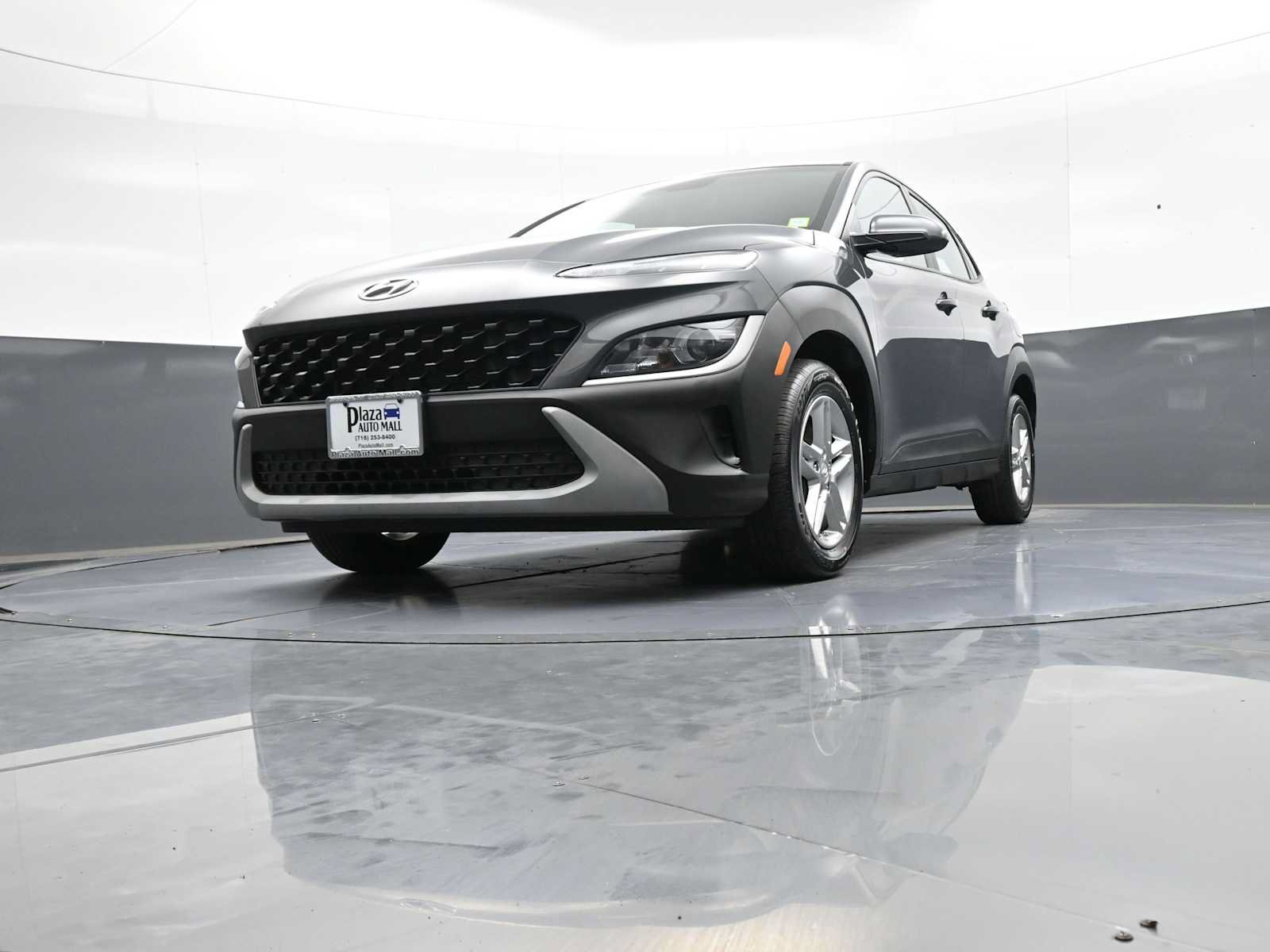 Used 2023 Hyundai Kona SE w/ Cargo Package AWD/4WD image 24