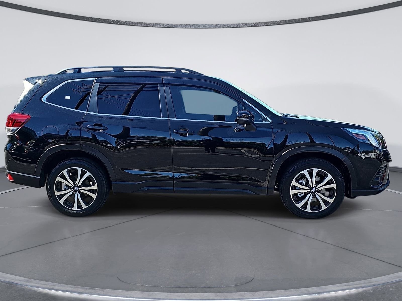 Certified 2024 Subaru Forester Limited w/ Pop Package 2 image 2