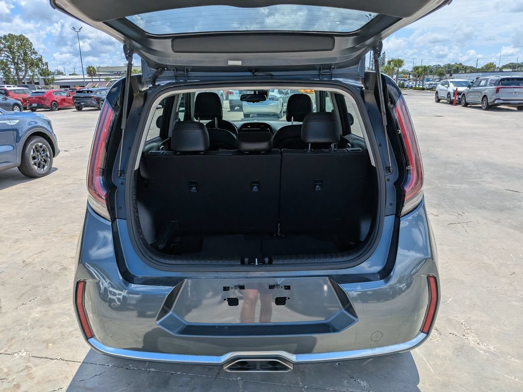Certified 2023 Kia Soul GT-Line FWD image 13