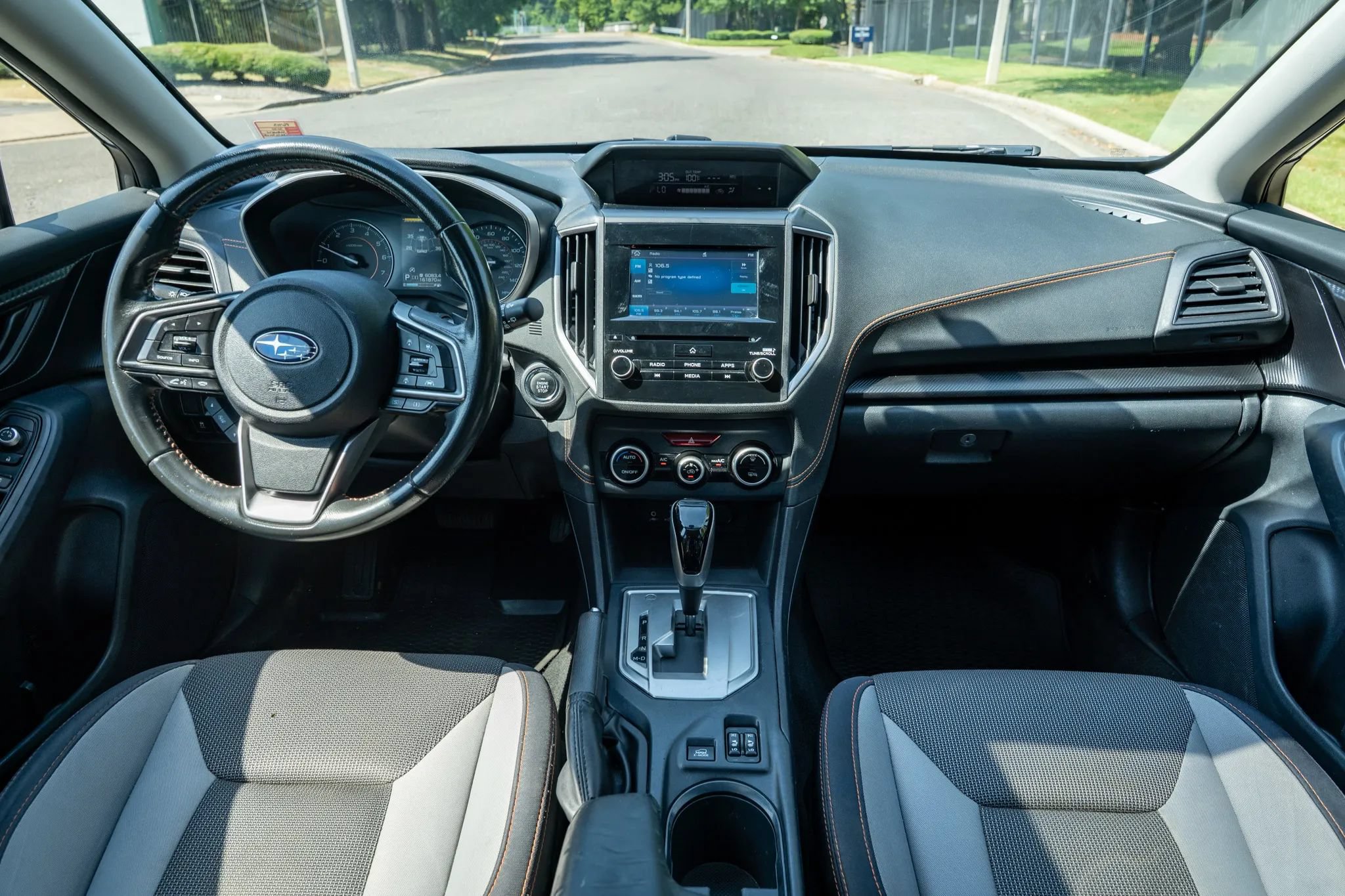 Used 2020 Subaru Crosstrek 2.0i Premium w/ Moonroof Package 1 AWD/4WD image 18
