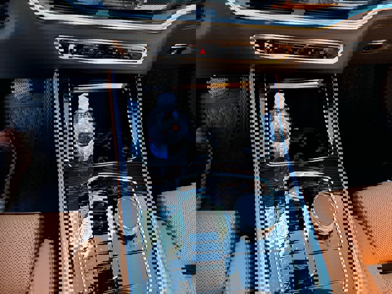 Certified 2024 BMW X5 xDrive40i w/ Premium Package image 13