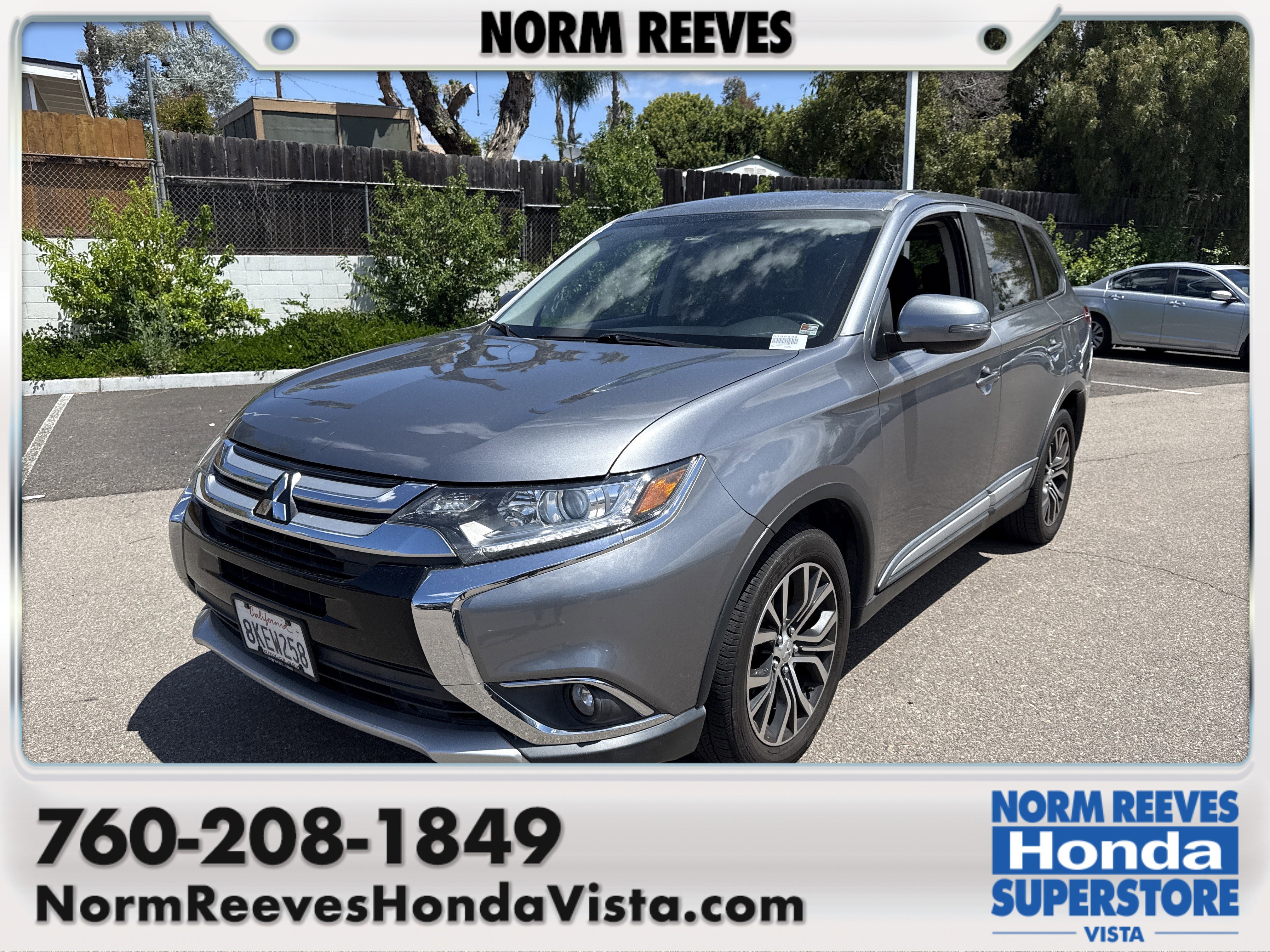 Used 2017 Mitsubishi Outlander SE FWD image 1
