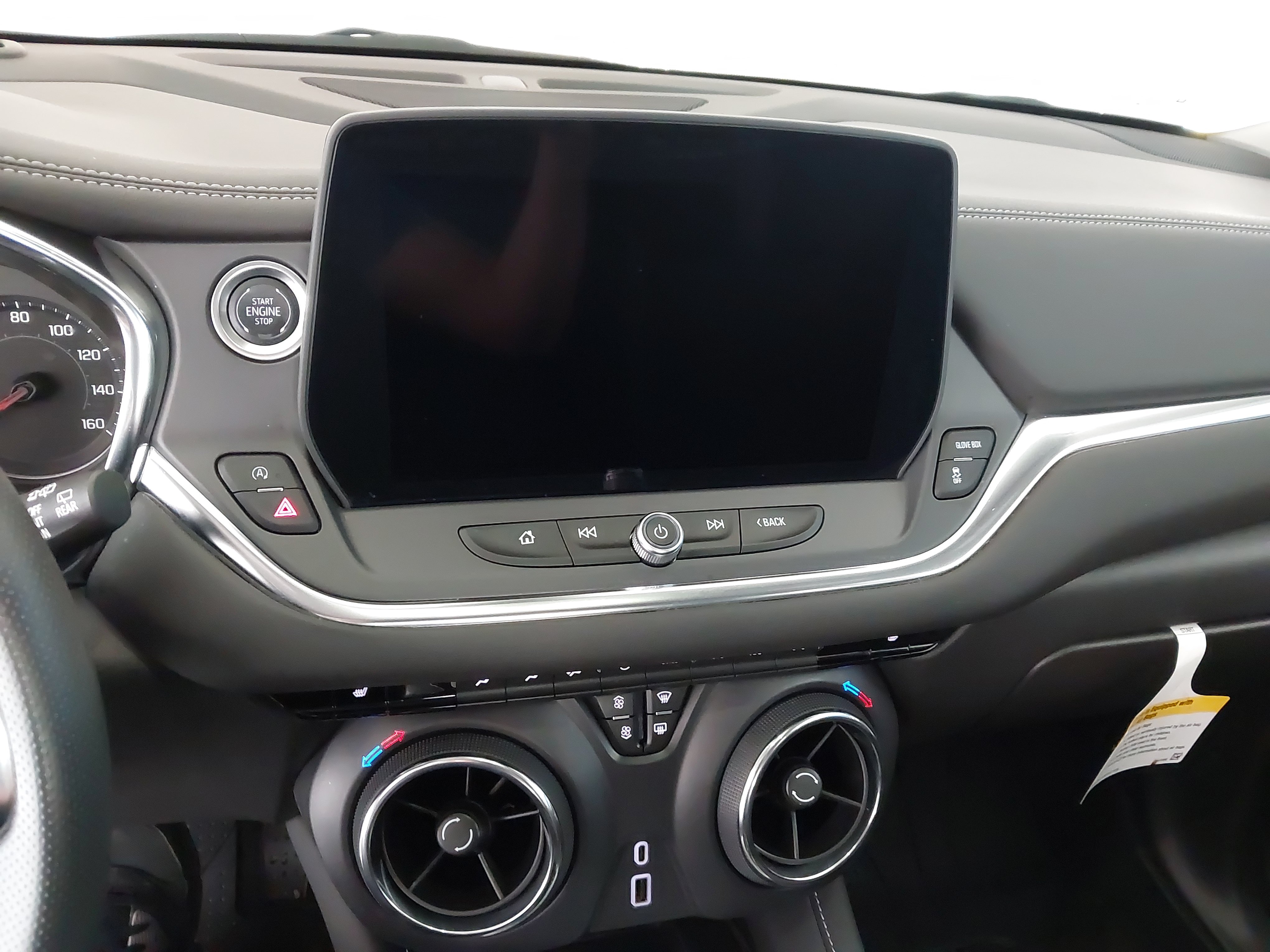 Used 2025 Chevrolet Blazer LT w/ Convenience Package FWD image 21
