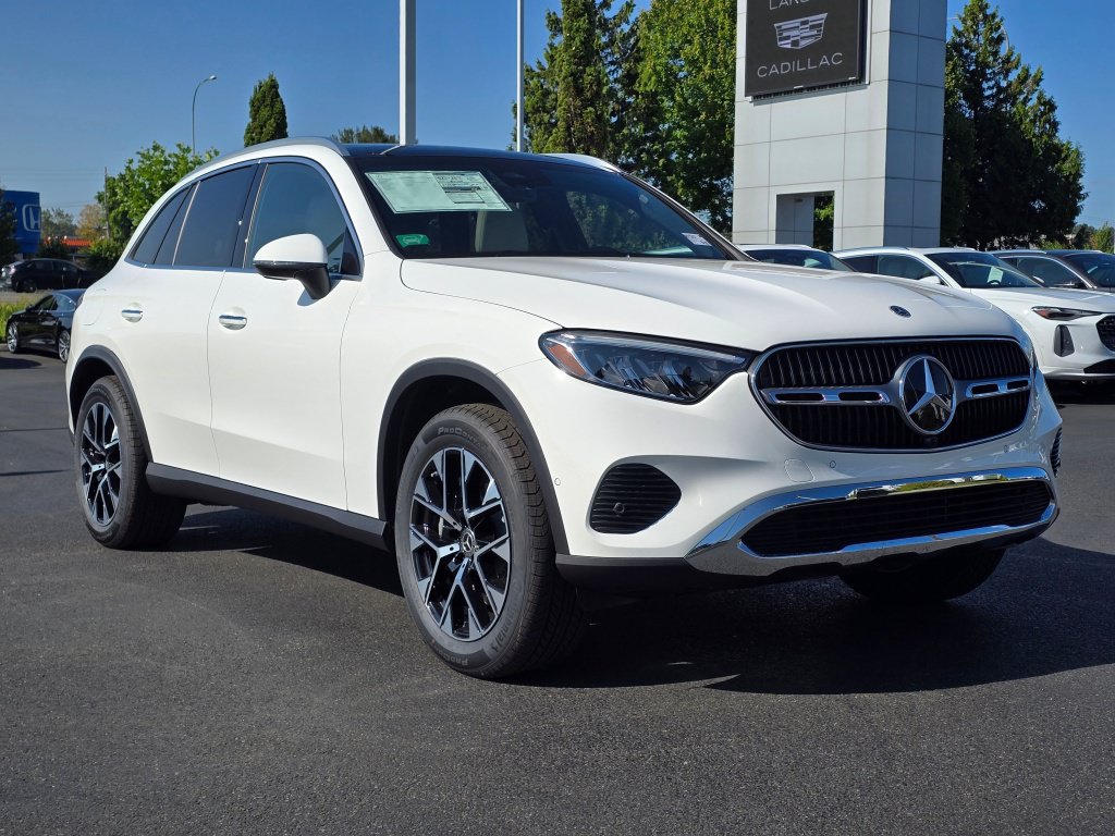 New 2026 Mercedes-Benz GLC 350e 4MATIC image 8