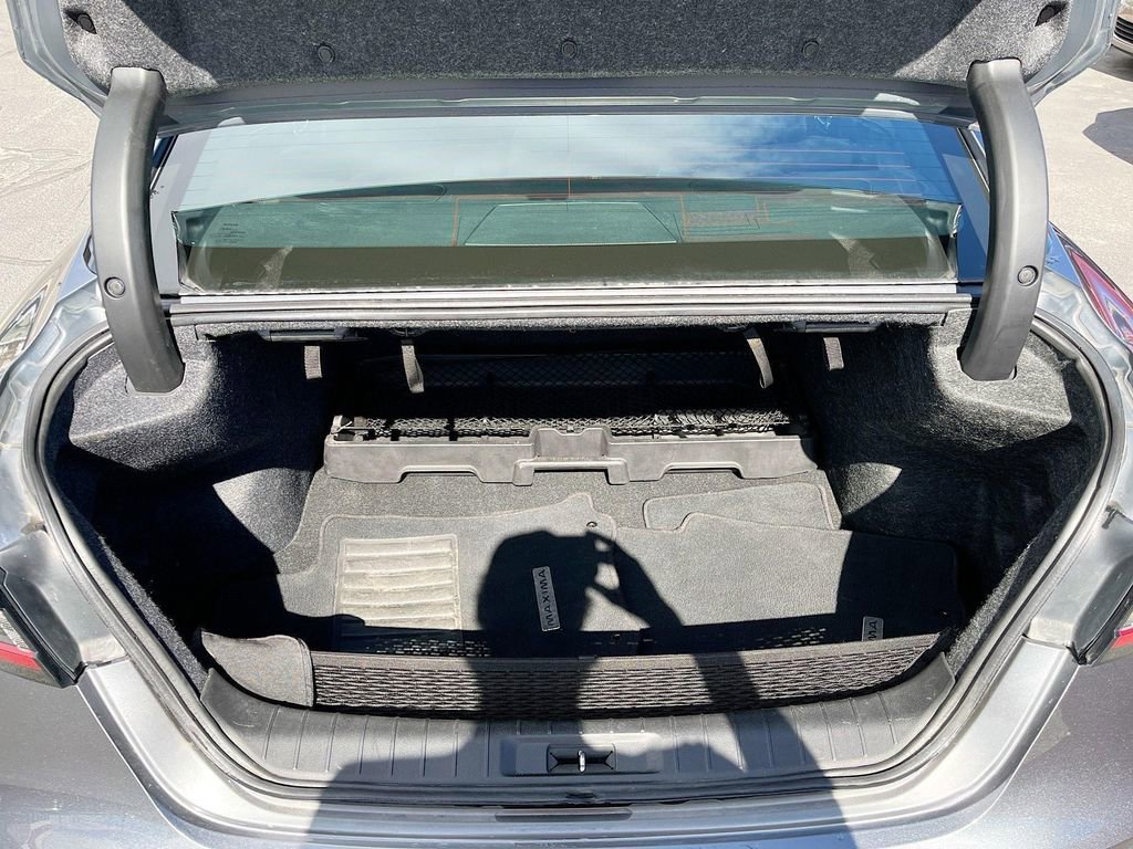 Used 2023 Nissan Maxima SR w/ Sport Mat Group image 29