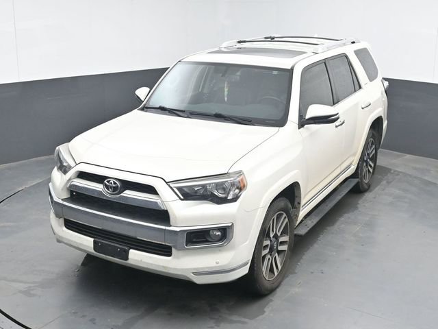 Used 2018 Toyota 4Runner Limited AWD/4WD image 21
