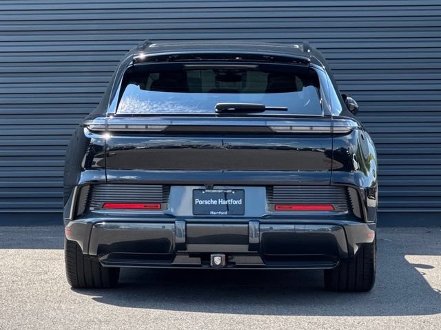 New 2026 Porsche Cayenne Electric AWD/4WD image 6
