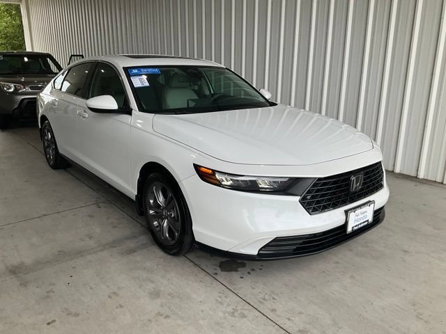 Certified 2024 Honda Accord EX image 25
