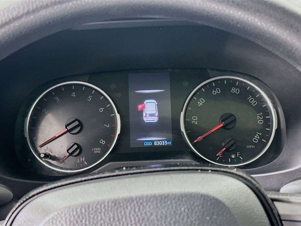 Used 2021 Toyota RAV4 XLE w/ Convenience Package image 12