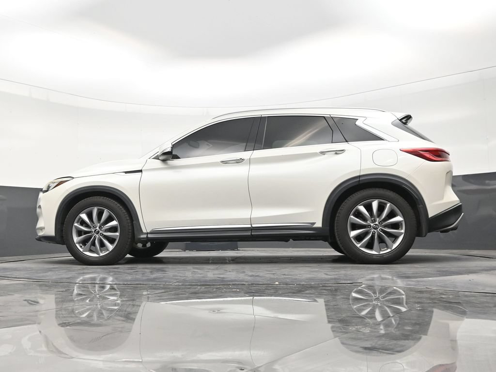 Used 2019 INFINITI QX50 Luxe w/ Navigation Package FWD image 20