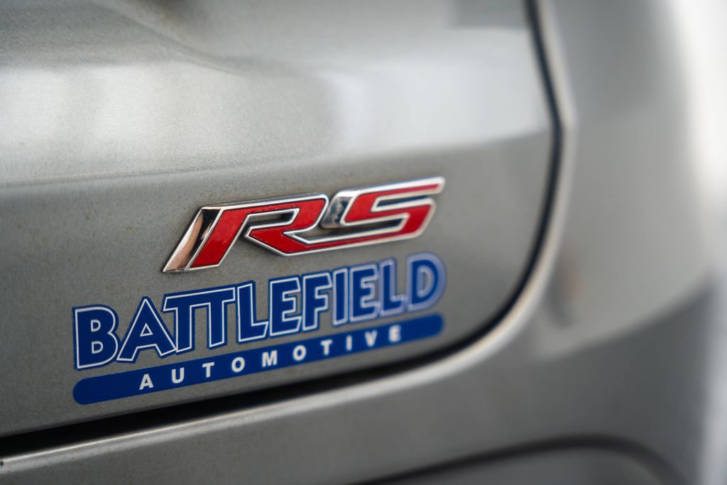 Used 2024 Chevrolet Trax RS w/ Sunroof Package FWD image 10