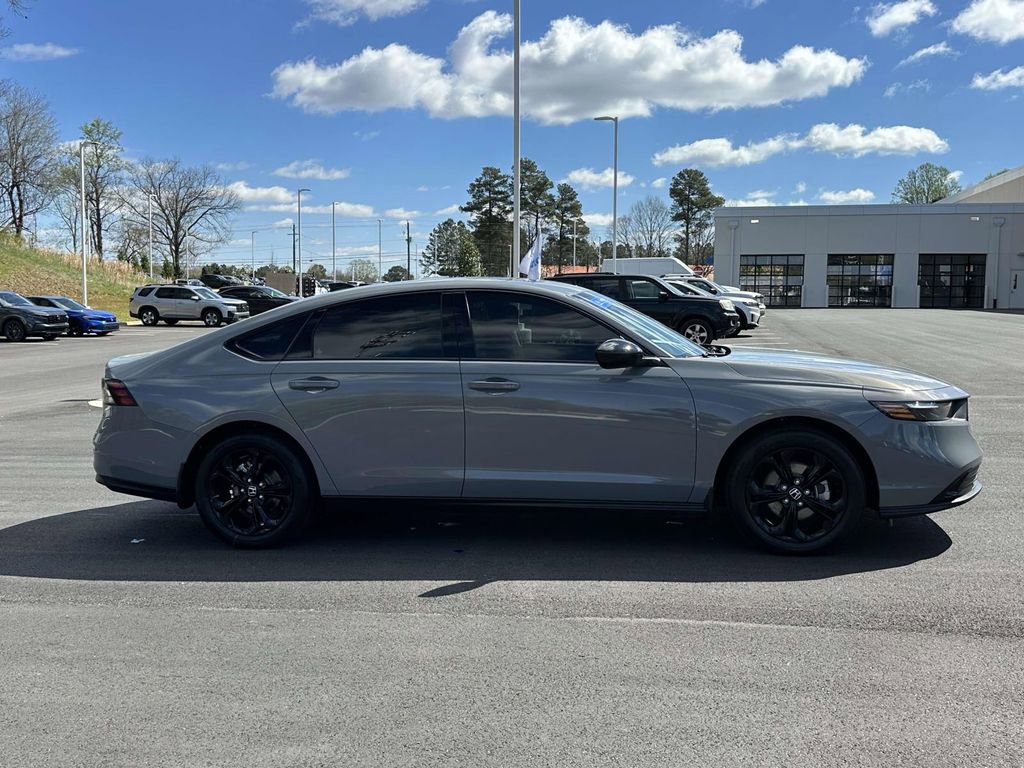 Certified 2025 Honda Accord SE image 28