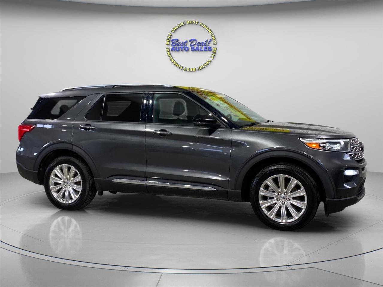 Used 2020 Ford Explorer Limited w/ Class III Trailer Tow Package image 7