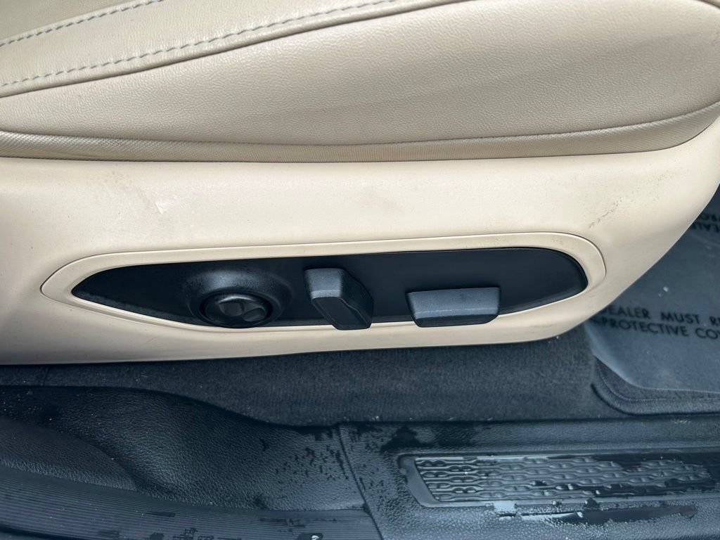 Certified 2022 Jeep Grand Cherokee L Limited RWD image 34