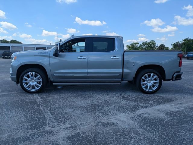 Certified 2024 Chevrolet Silverado 1500 High Country w/ High Country Premium Package AWD/4WD image 4