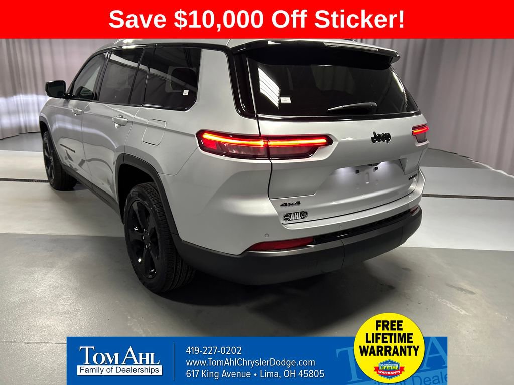 New 2025 Jeep Grand Cherokee L Limited w/ Black Appearance Package image 5