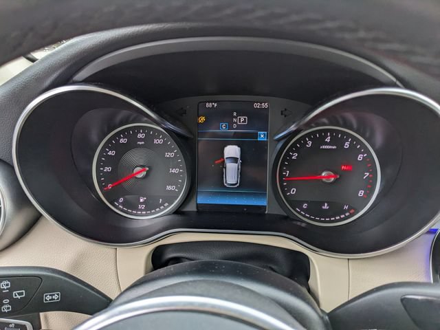 Used 2021 Mercedes-Benz GLC 300 image 34