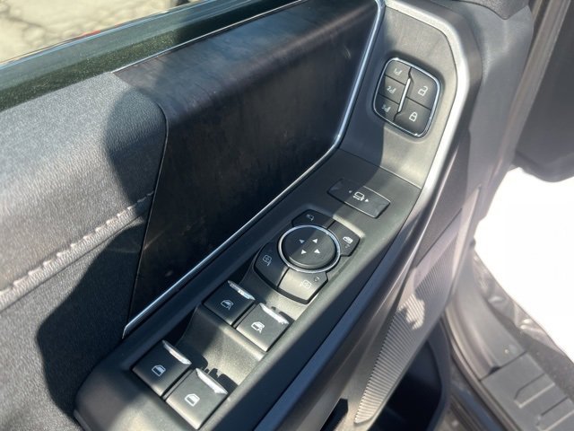 New 2025 Ford F350 Lariat w/ Chrome Package image 29