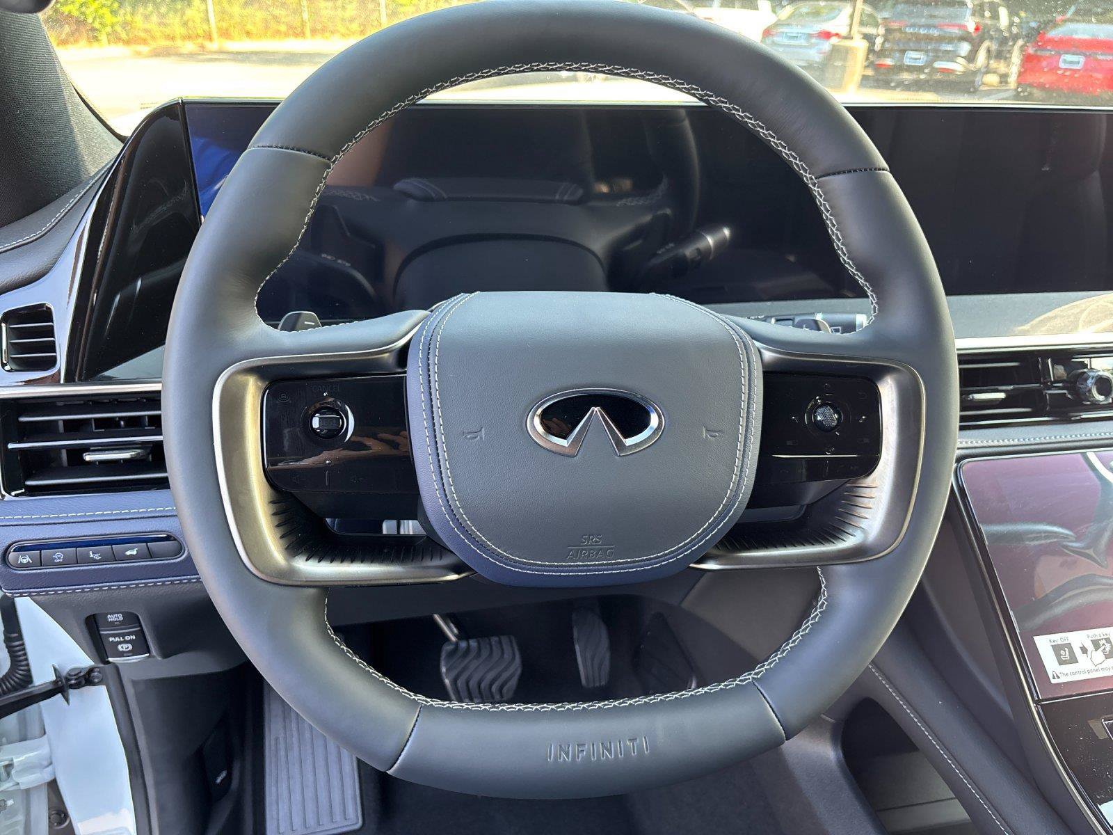 New 2027 INFINITI QX80 Sensory AWD/4WD image 18