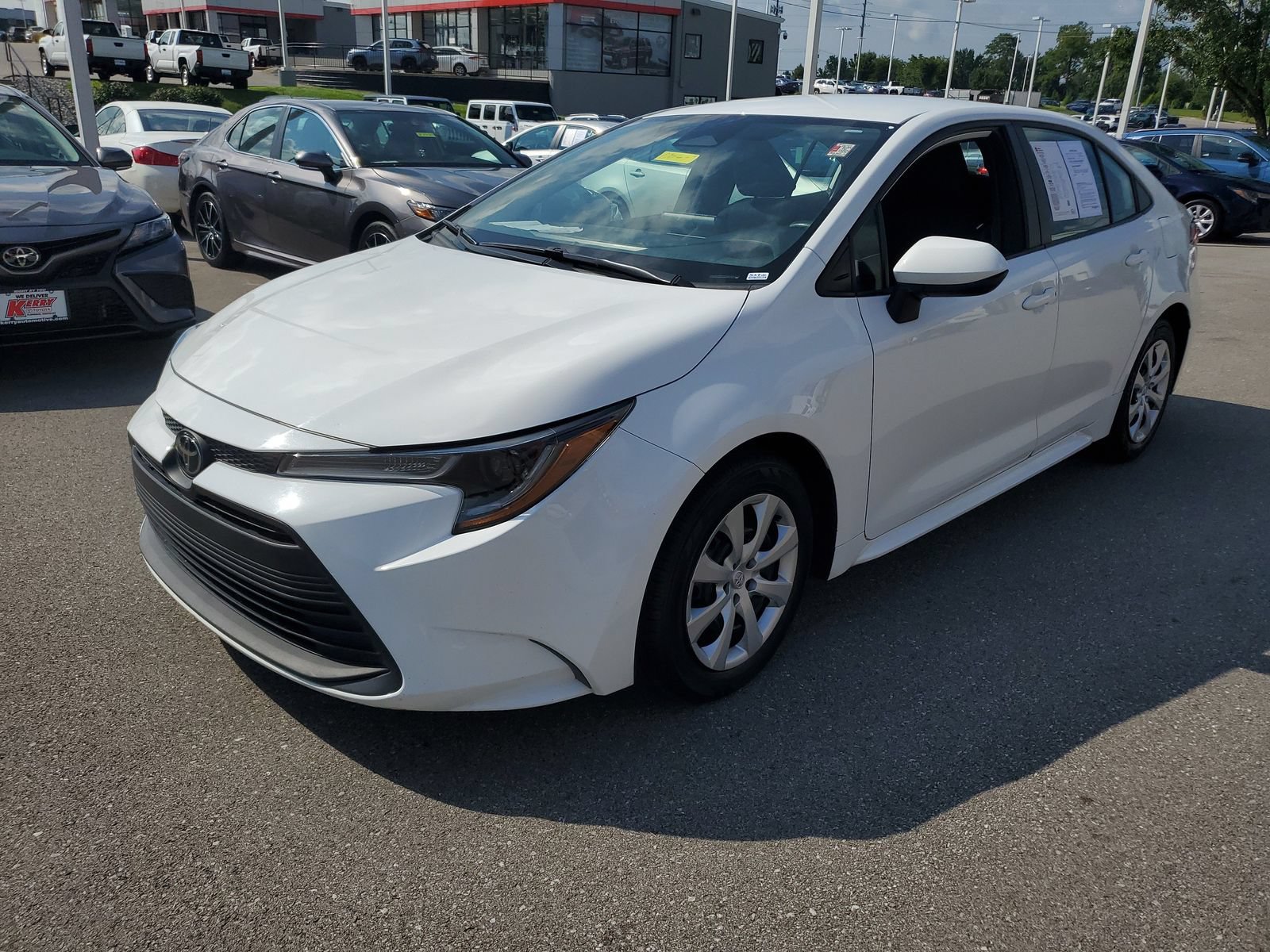 Certified 2024 Toyota Corolla LE FWD image 2