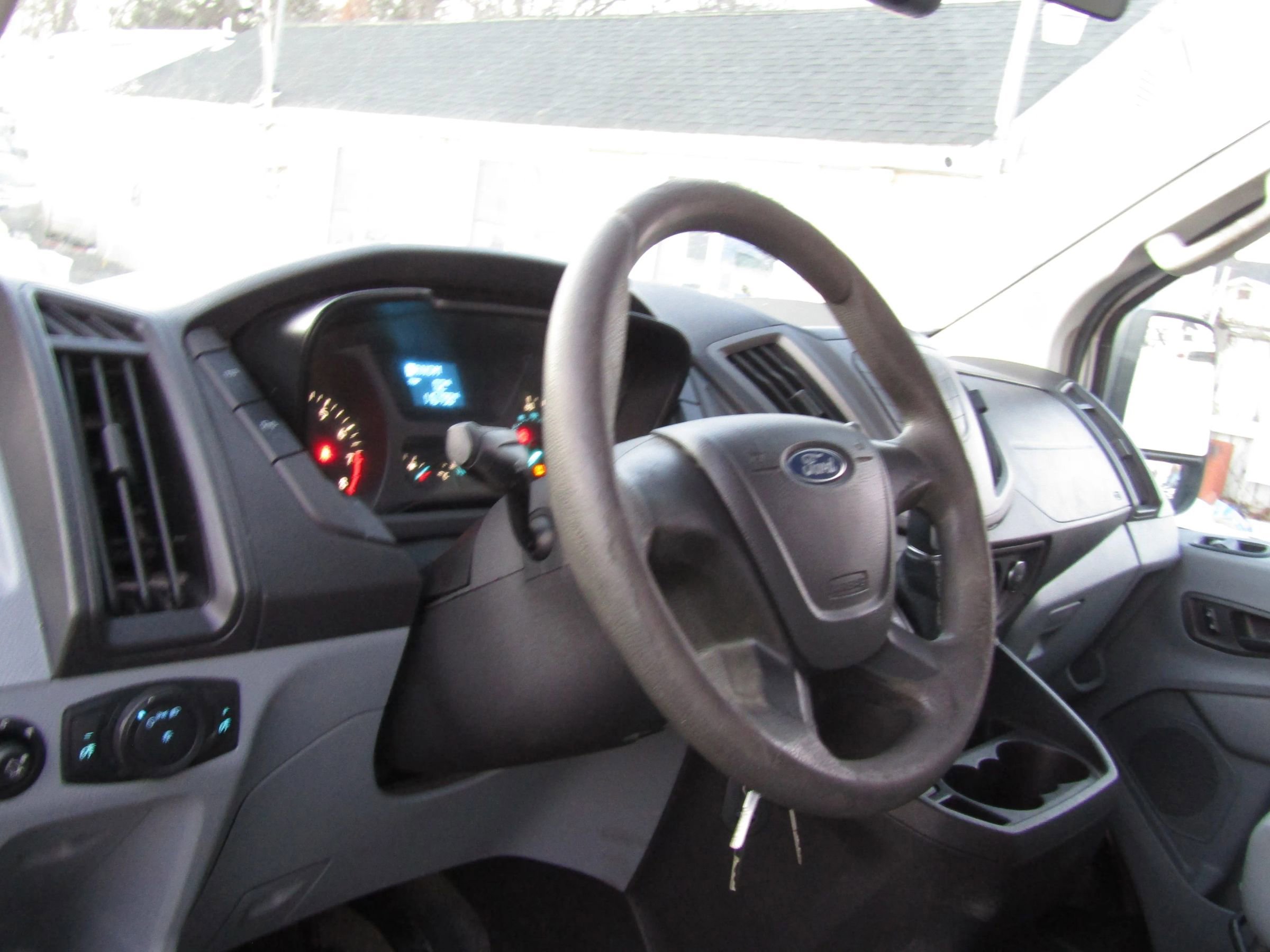 Used 2015 Ford Transit 250 Low Roof image 10