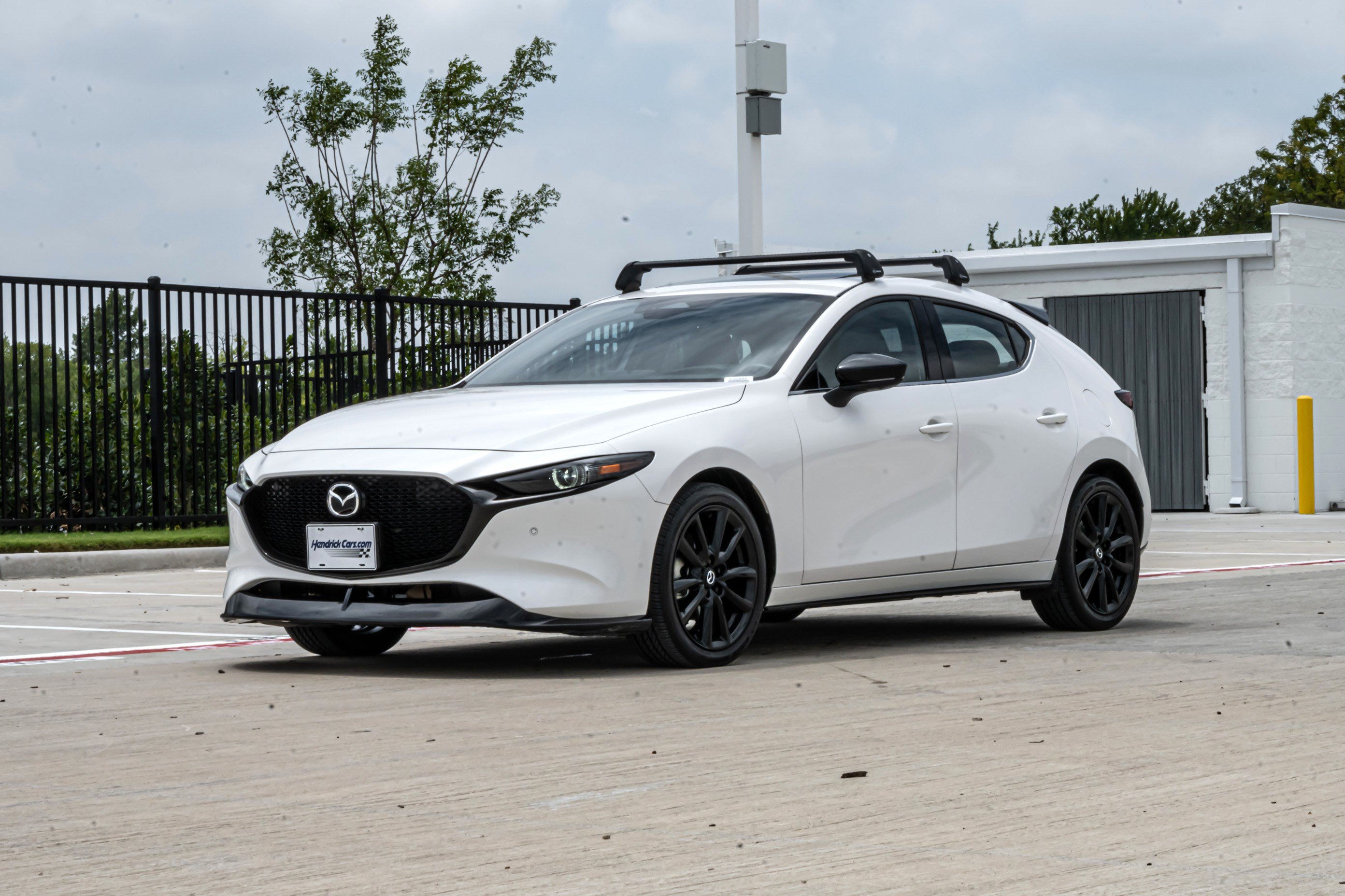 Used 2024 MAZDA MAZDA3 Hatchback w/Premium Plus Pkg AWD/4WD image 5