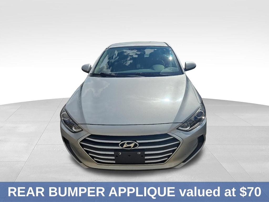 Used 2018 Hyundai Elantra SE FWD image 5