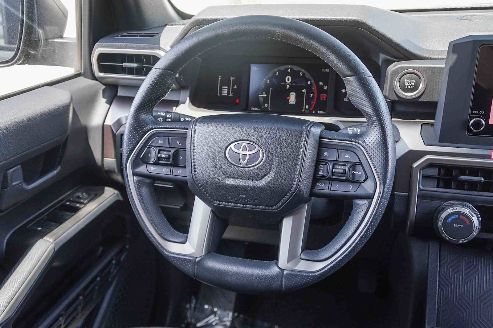 Used 2025 Toyota 4Runner SR5 RWD image 16