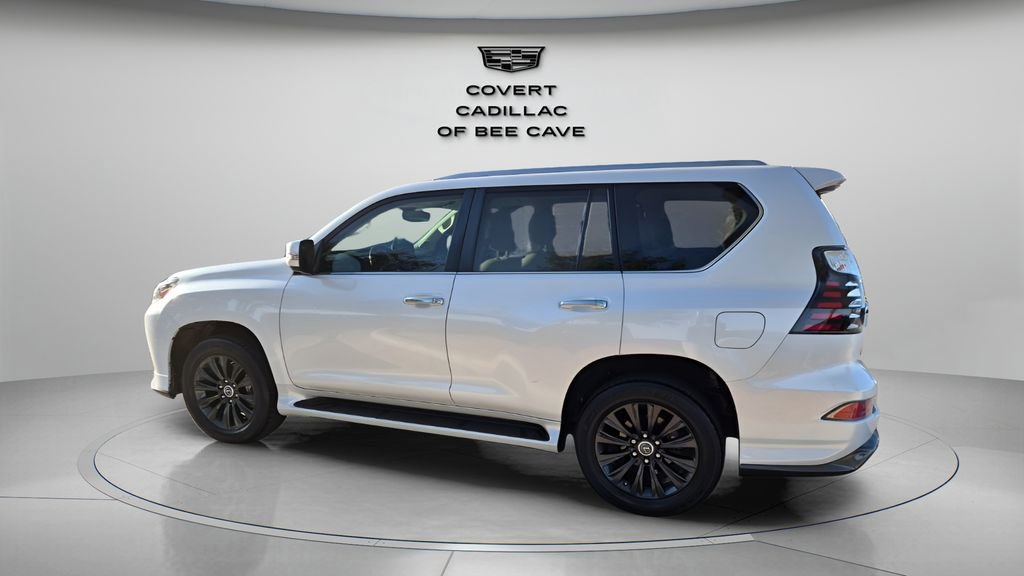 Used 2023 Lexus GX 460 Luxury w/ Sport Design Package image 6