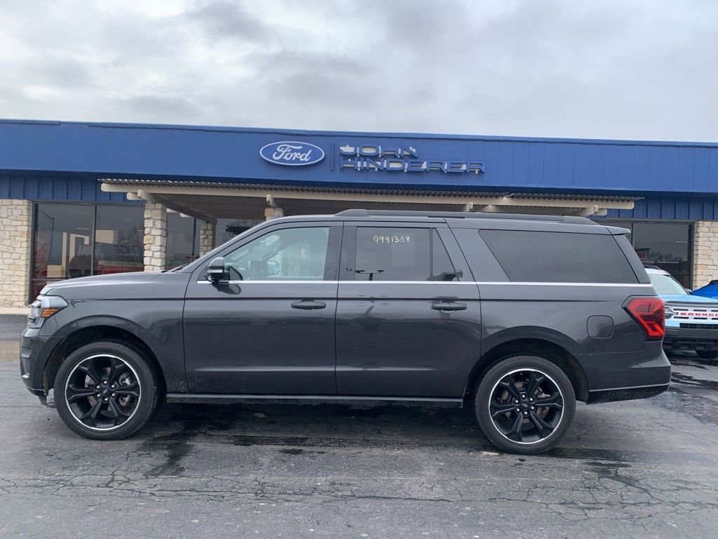 Used 2023 Ford Expedition Max Limited AWD/4WD image 6