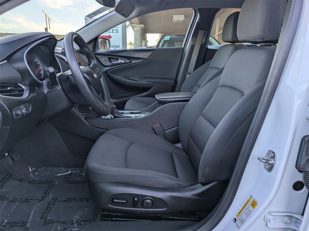 Used 2023 Chevrolet Malibu LT image 24