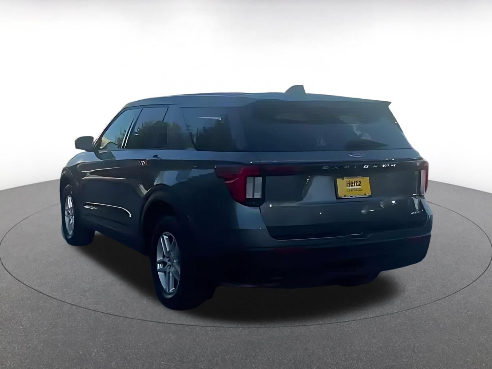 Used 2026 Ford Explorer Active AWD/4WD image 10