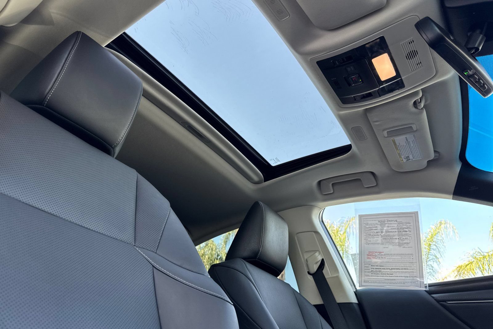 Certified 2024 Lexus ES 350 w/ Premium Package FWD image 19