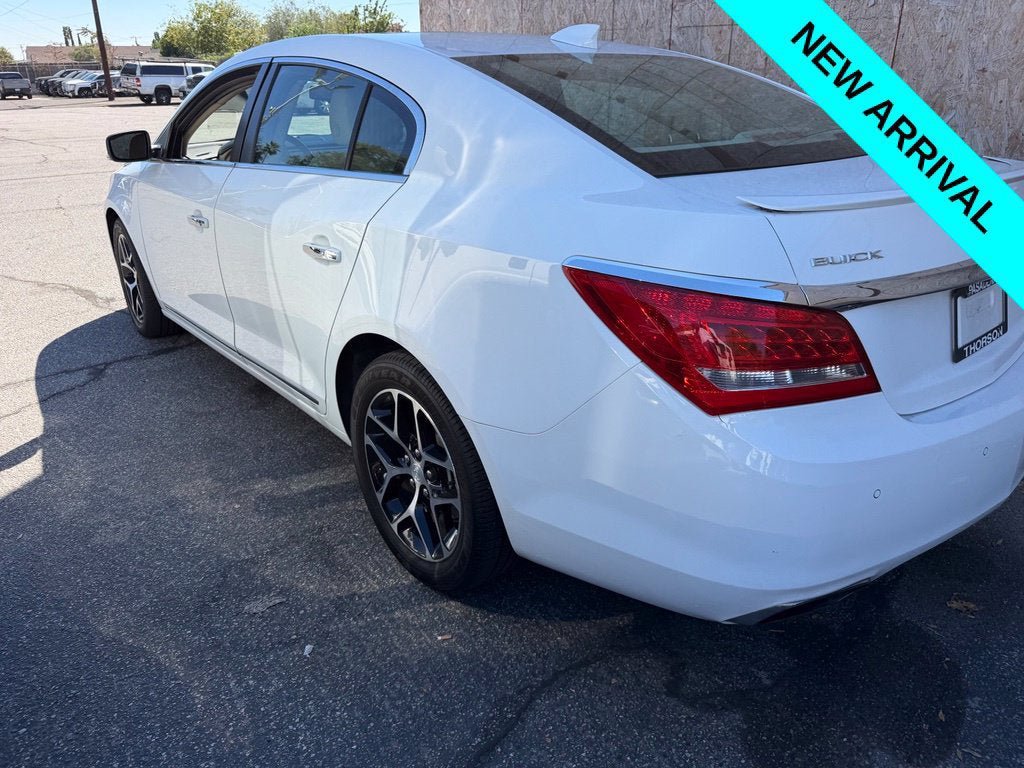 Used 2016 Buick LaCrosse Sport Touring w/ Experience Buick Package FWD image 4