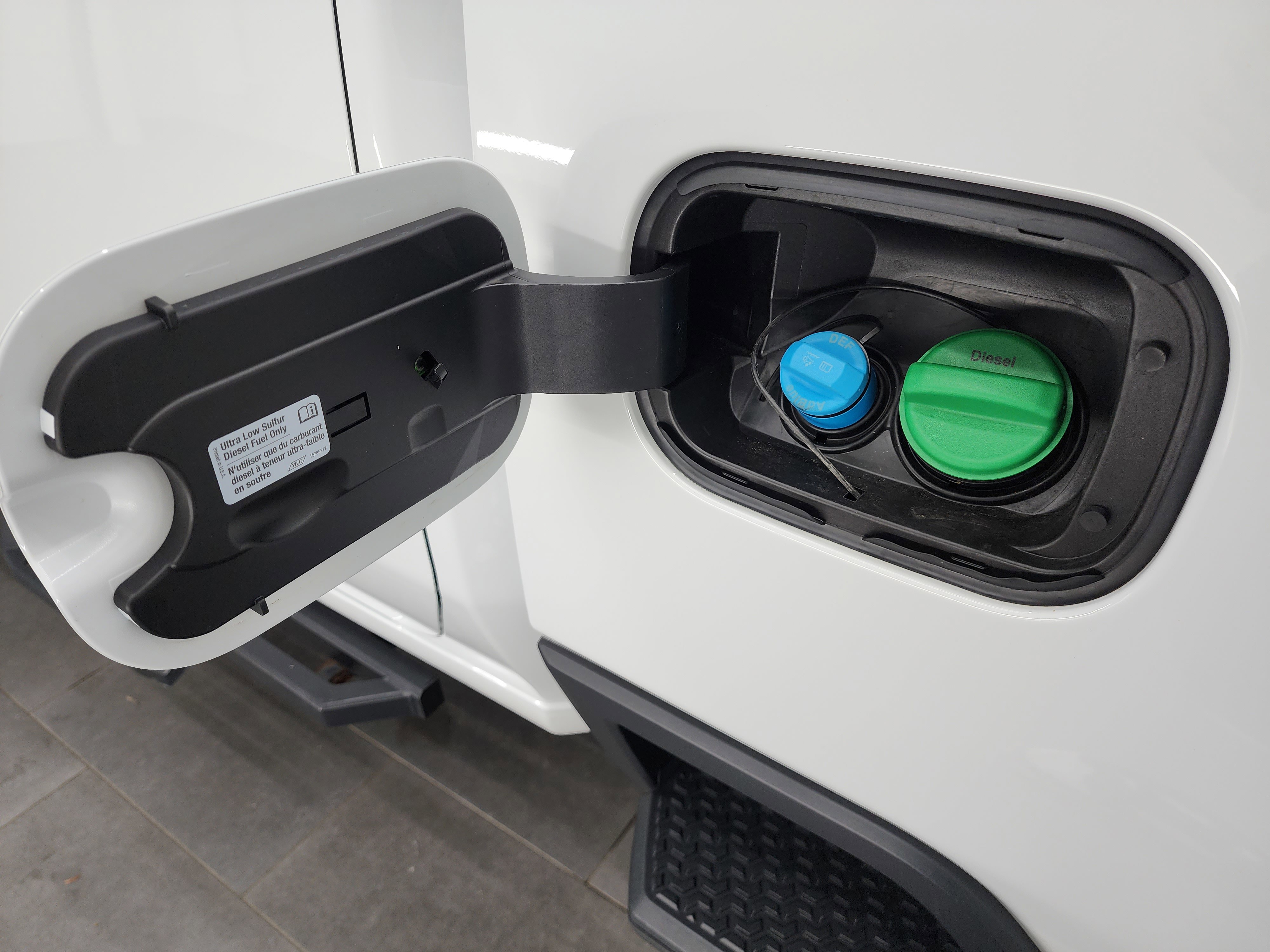 Used 2024 Chevrolet Silverado 3500 LT w/ Convenience Package image 35