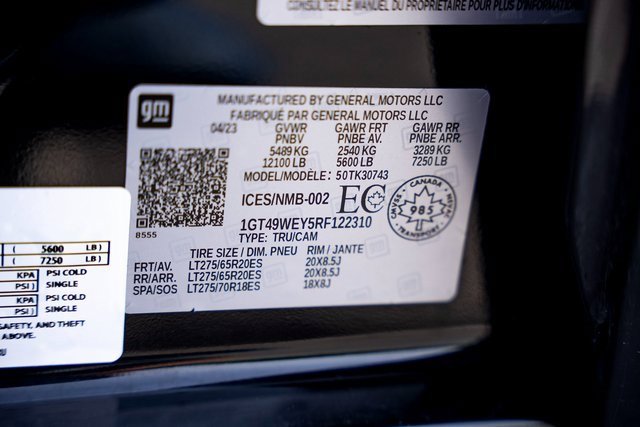 Used 2024 GMC Sierra 3500 Denali w/ Denali Reserve Package image 65